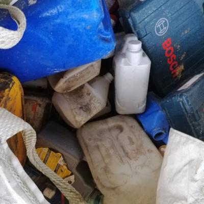 Plastic 2